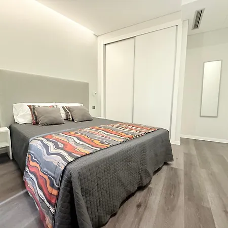 Gold Center 105 Апартаменты